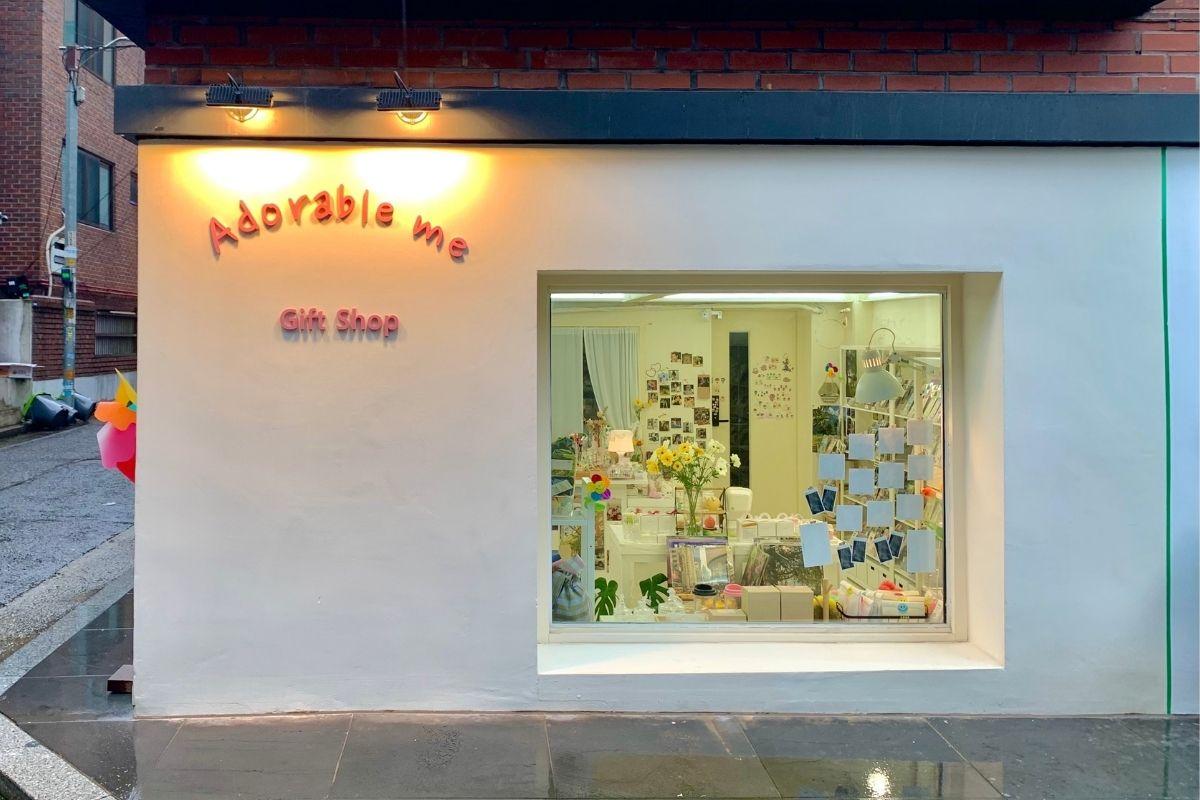 Adorable me Gift shop (어도러블미), yeonnamdong