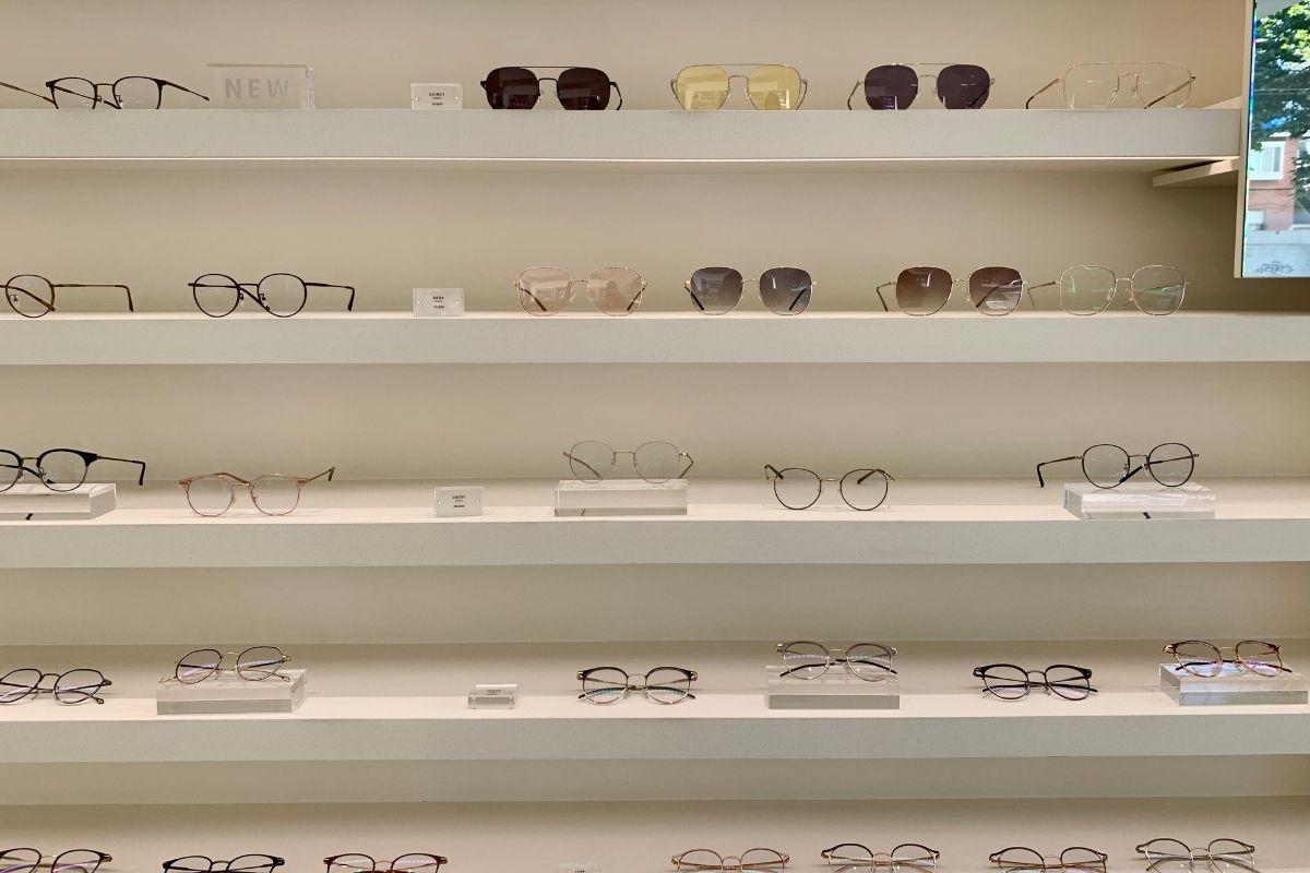 shelf, VIEWMAP (뷰맵 연남스토어), yeonnamdong