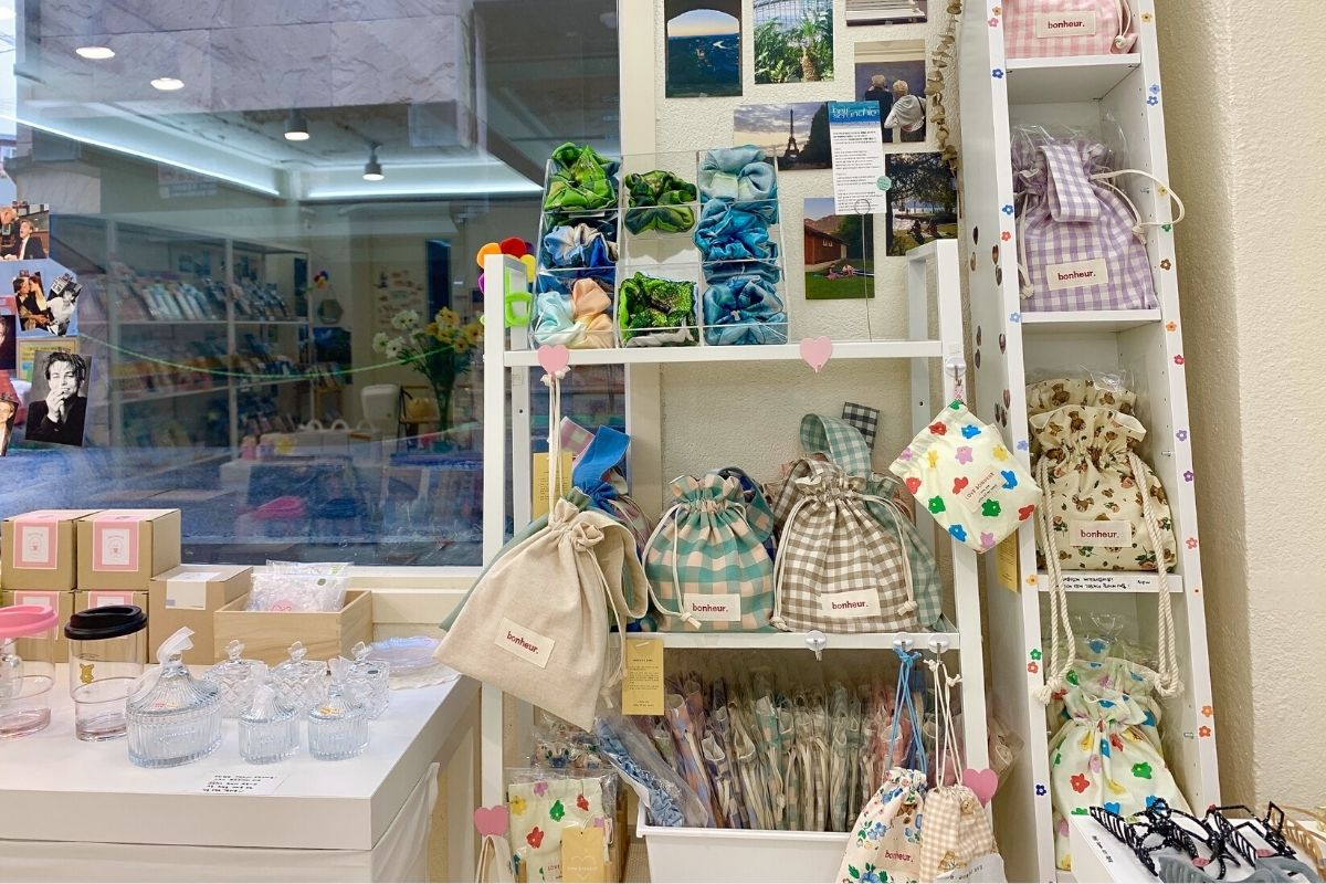 drawstring bags, Adorable me Gift shop (어도러블미), yeonnamdong