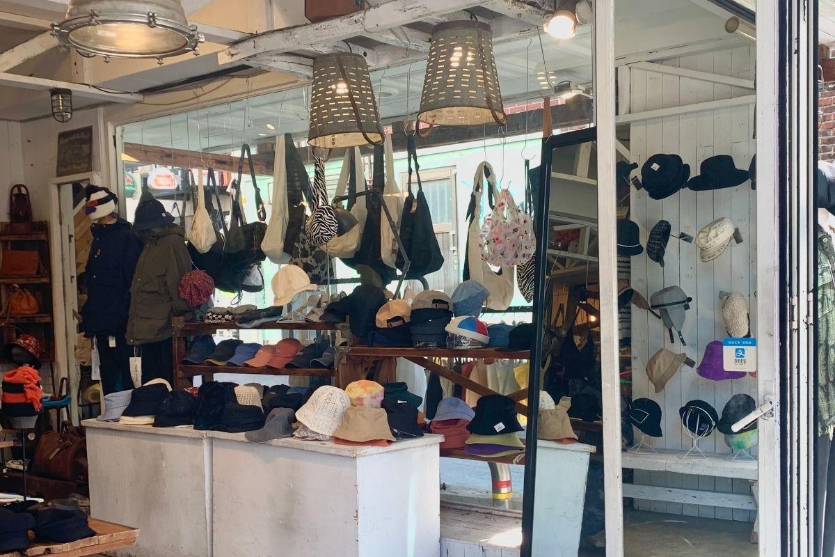 Hats, Distangdal (디스탕달), yeonnamdong
