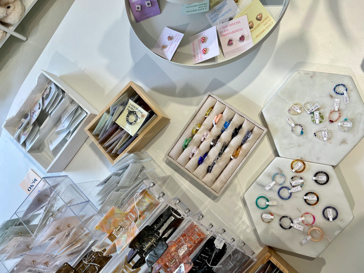 euljiro seoul shopping, stationary store mind things