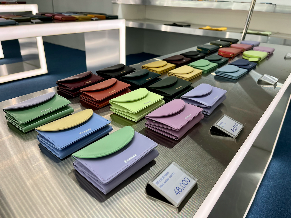 euljiro seoul shopping, fennec square wallets