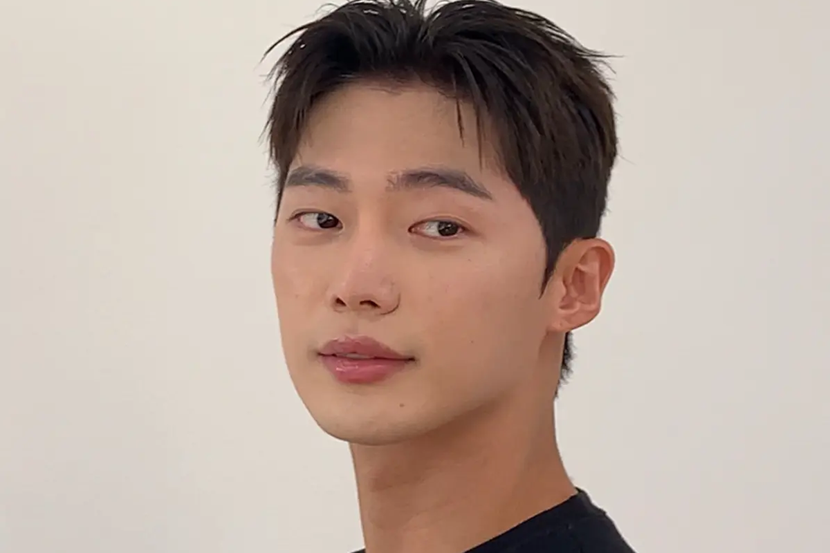 弘大髮型屋推薦 弘大剪髮口碑 弘大染髮推薦 弘大電髮設計 首爾弘大髮型師 弘大髮型屋價錢比較 弘大男士理髮 弘大女士髮型設計 弘大髮廊預約 弘大韓系髮型 首爾髮型屋 韓國髮型屋 韓國salon