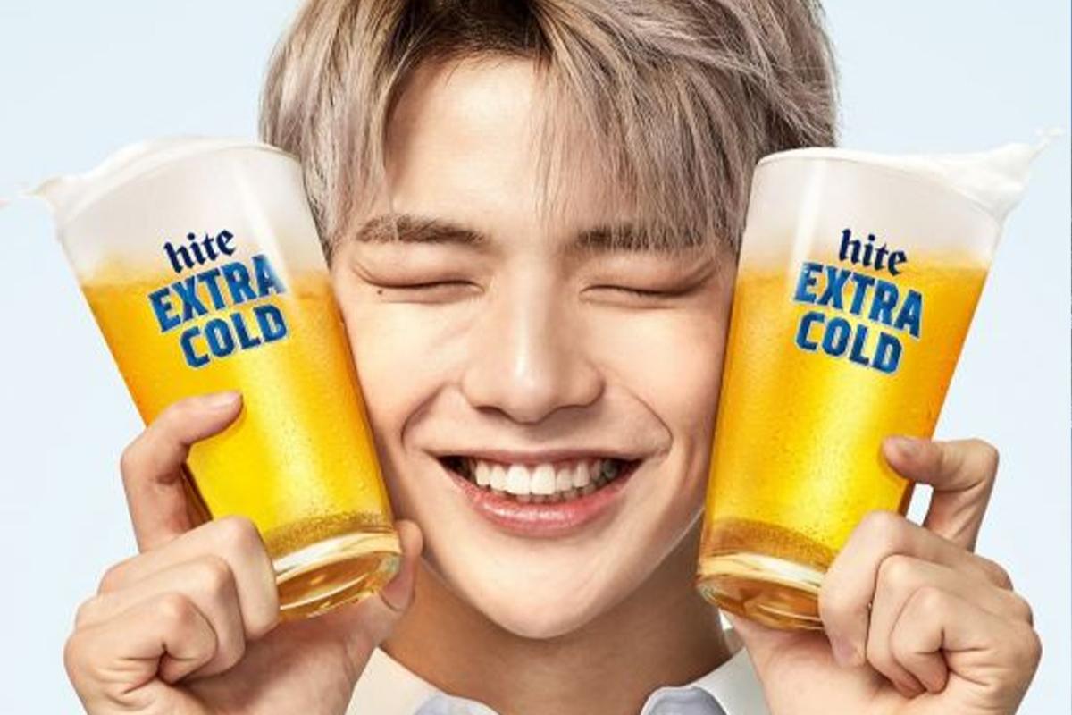 korean alcohol brand model quiz, hite kang daniel