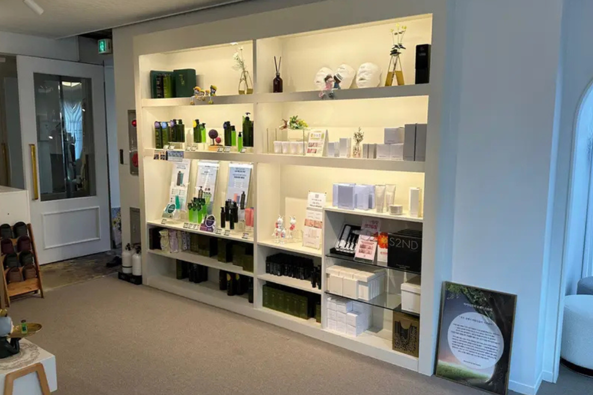 Tiny Beauty提供的頭皮護理服務設施，舒適的SPA空間。