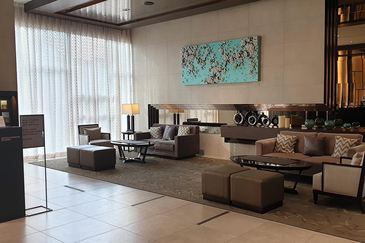 A view of the lobby located on the second floor.