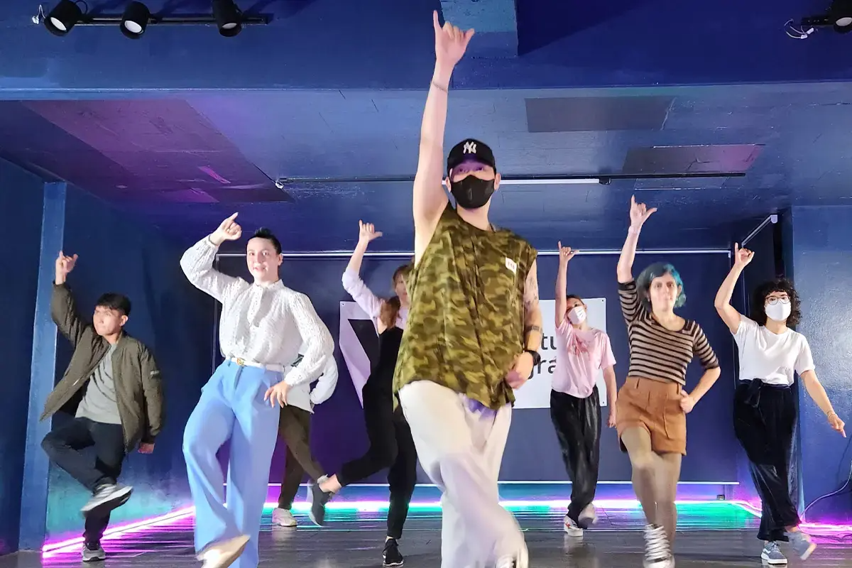 Học nhảy Kpop như idol