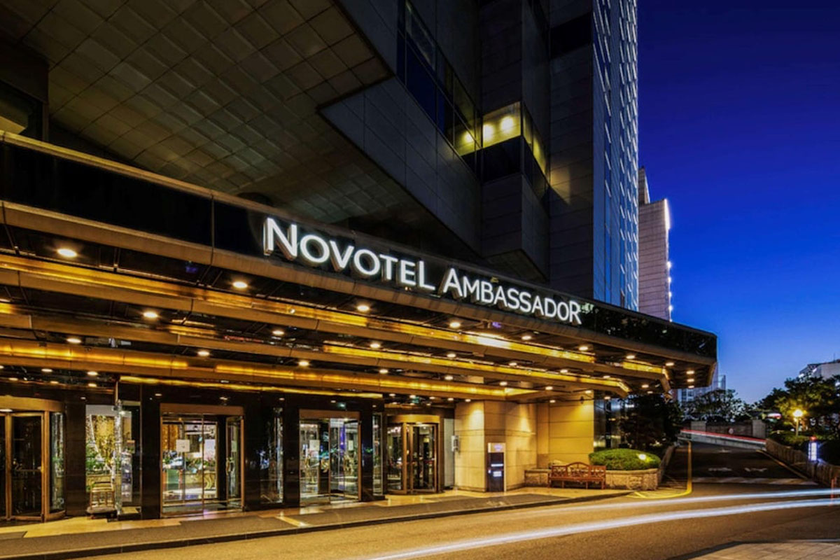 Novotel Ambassador Hotel