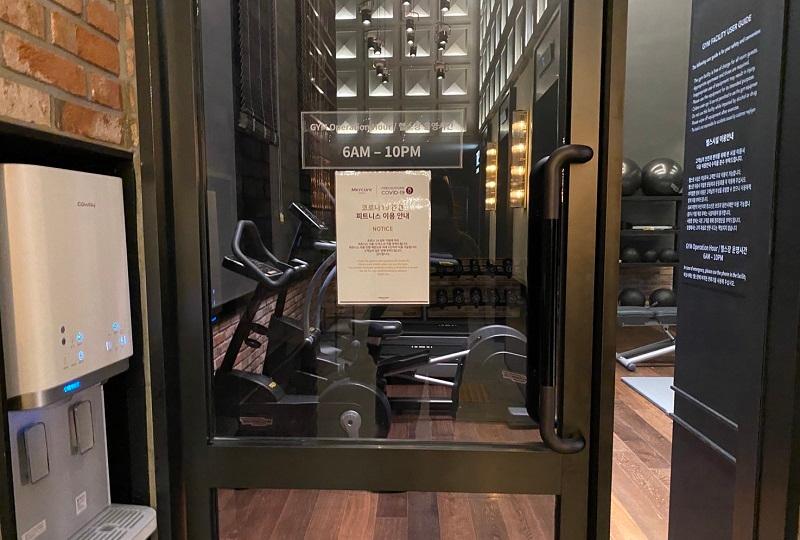 メルキュールホテル弘大の24時間ジムエリア。食事後の軽い運動にも最適。