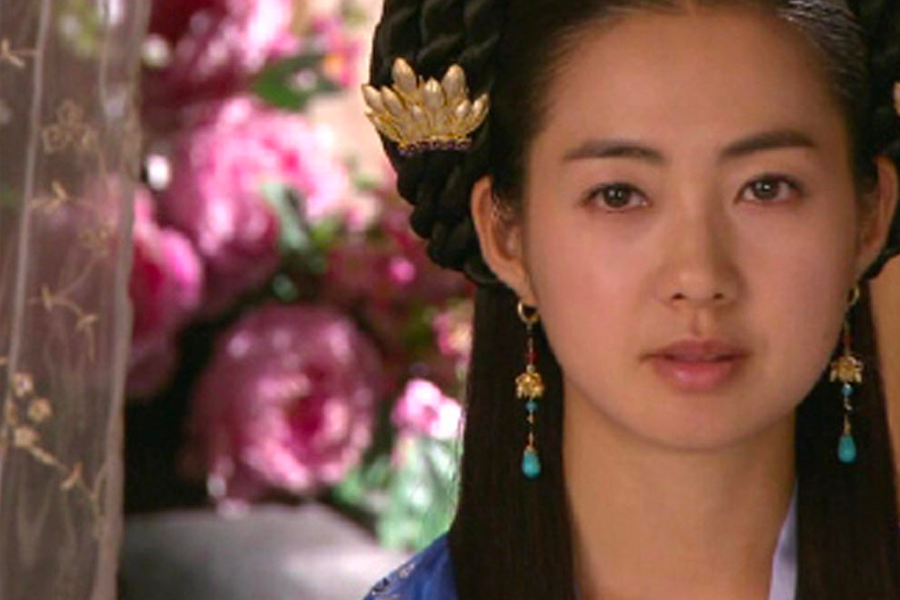 電視劇《善德女王》中的劇情片段，展現韓國第一位女王的故事