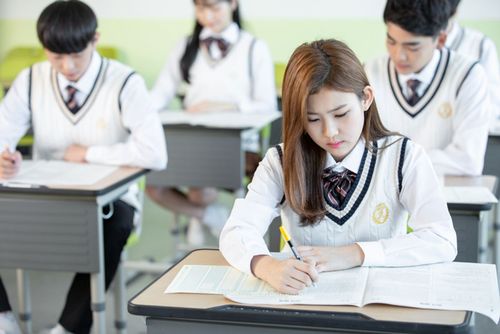 korea suneung exam, student taking test