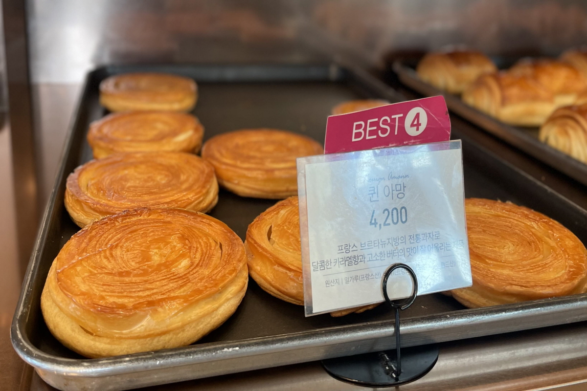 韓国、韓国旅行、韓国観光、江原道、カンウォンド、春川、チュンチョン、韓国カフェ、九峰山カフェ通り、ベーカリー、パン、写真スポット