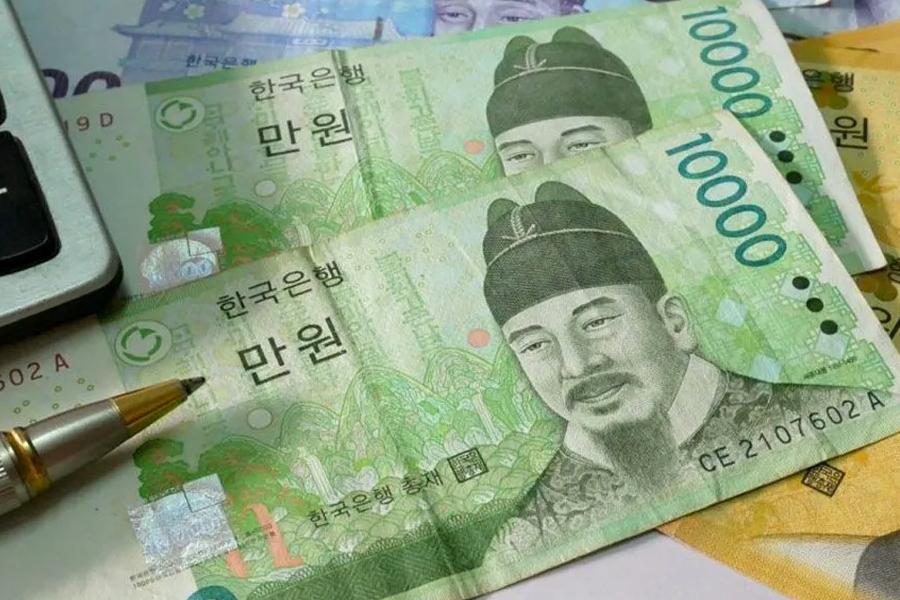 不同面額的韓國紙幣，展示價值和設計