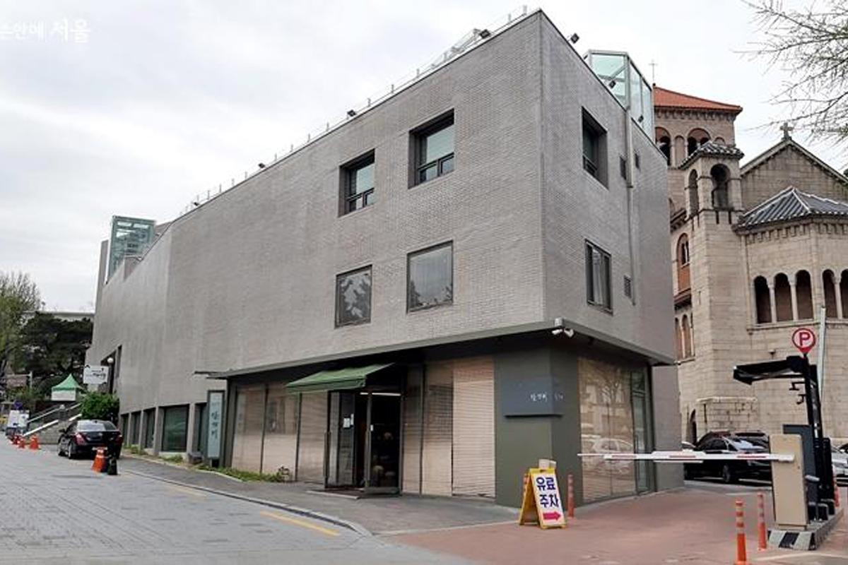 korea seoul cecil theater rooftop observatory cecilmaru