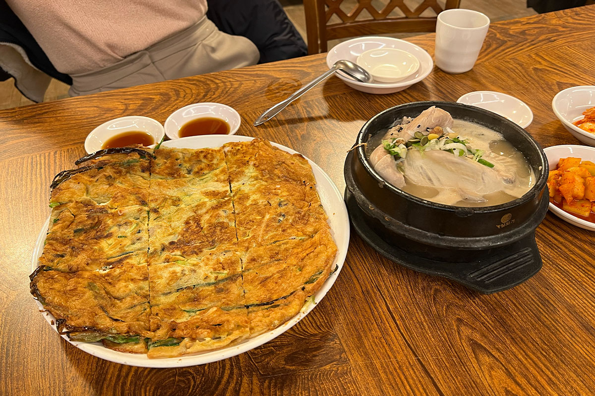 ไก่ตุ๋นโสมเกาหลี