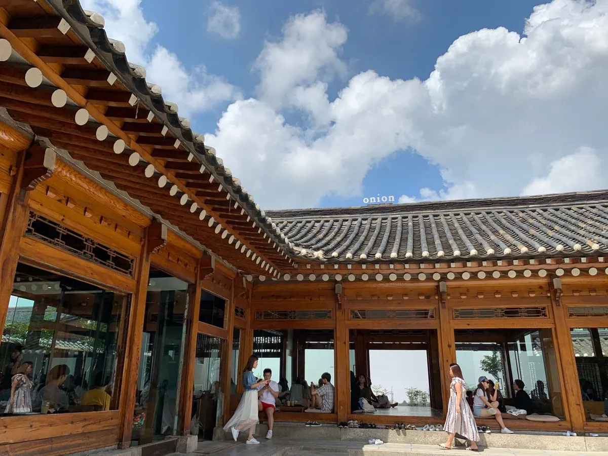 韓国、韓国名前、韓国文化、韓国旅行、北村、三清洞、韓屋カフェ