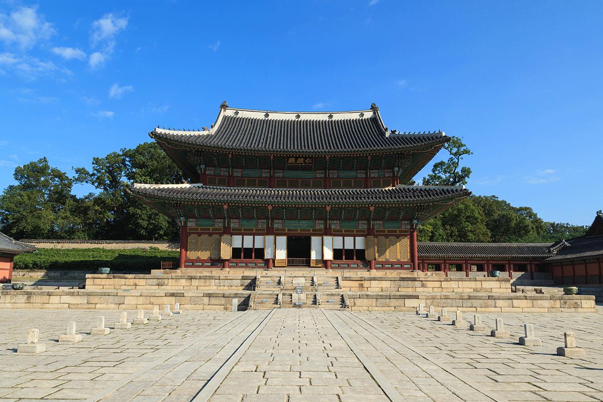 昌徳宮の正殿・仁政殿