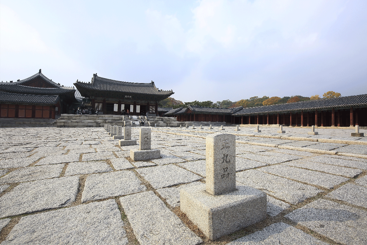 韓国、韓国旅行、韓国観光、ソウル、ソウル旅行、宮殿、昌慶宮、昌徳宮、景福宮、慶熙宮、徳寿宮、韓服、ハンボク、チマチョゴリ、写真スポット、夜間開放、夜景、ドラマロケ地