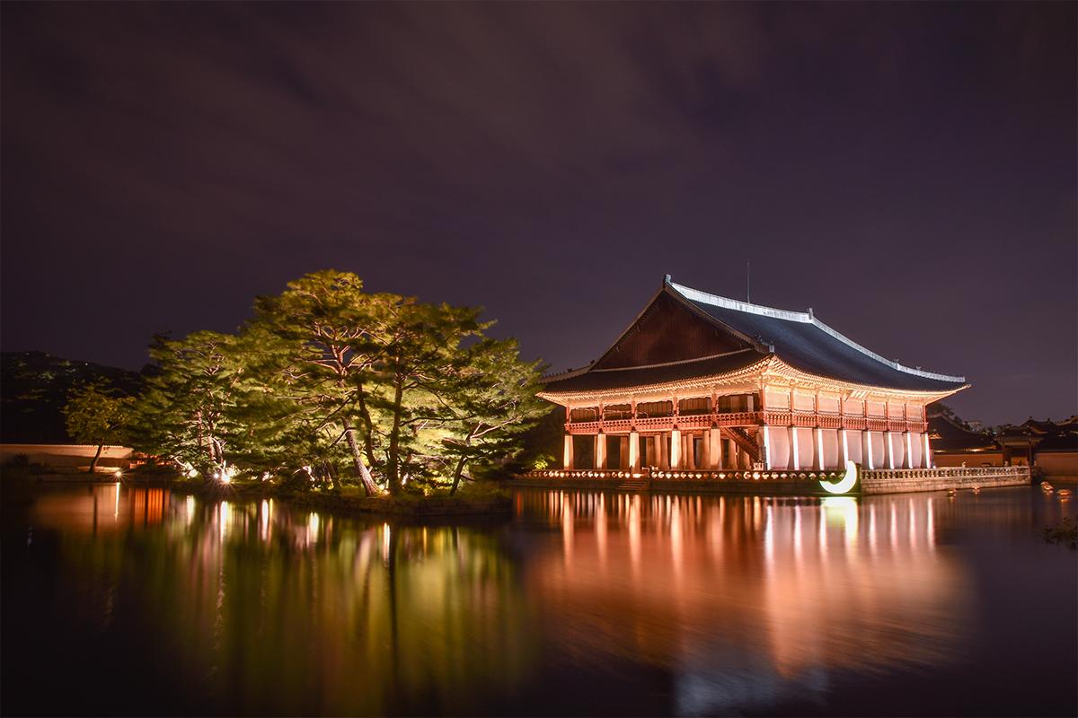韓国、韓国旅行、韓国観光、ソウル、ソウル旅行、宮殿、昌慶宮、昌徳宮、景福宮、慶熙宮、徳寿宮、韓服、ハンボク、チマチョゴリ、写真スポット、夜間開放、夜景