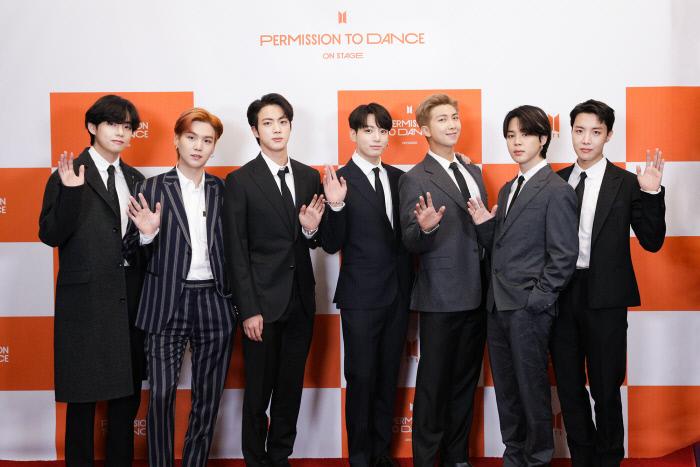 「インスタ爆発」BTS、ハプニングあれこれ…「すごく難しい」