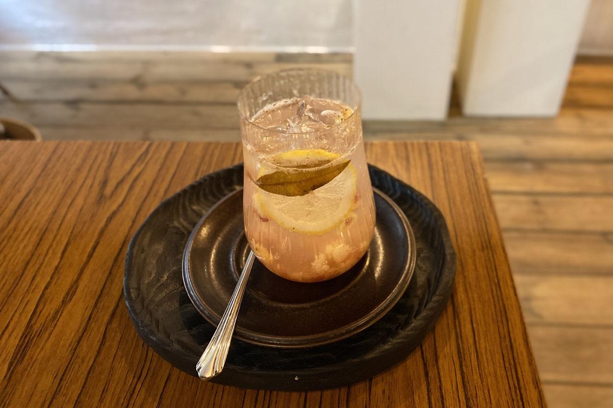 西村咖啡廳  Earth Us 