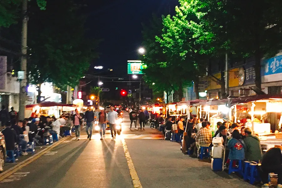 韓國美食 首爾美食 益善洞美食 鐘路美食 益善洞餐廳 鐘路餐廳 益善洞餐廳推薦 鐘路三街布帳馬車一條街