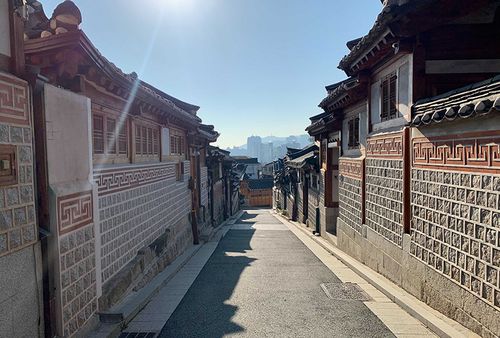 Làng Hanok Bukchon 북촌한옥마을 - địa điểm du lịch nổi tiếng ở Bukchon và Samcheong-dong