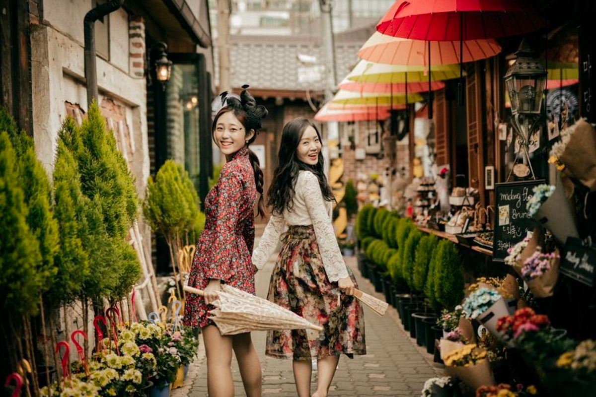 開化時期嘅復古服 益善洞 首爾