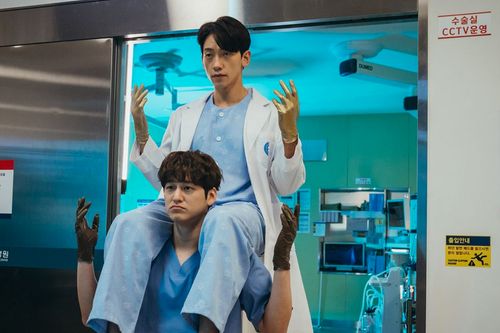 tvn 2022 韓劇推薦 Ghost Doctor