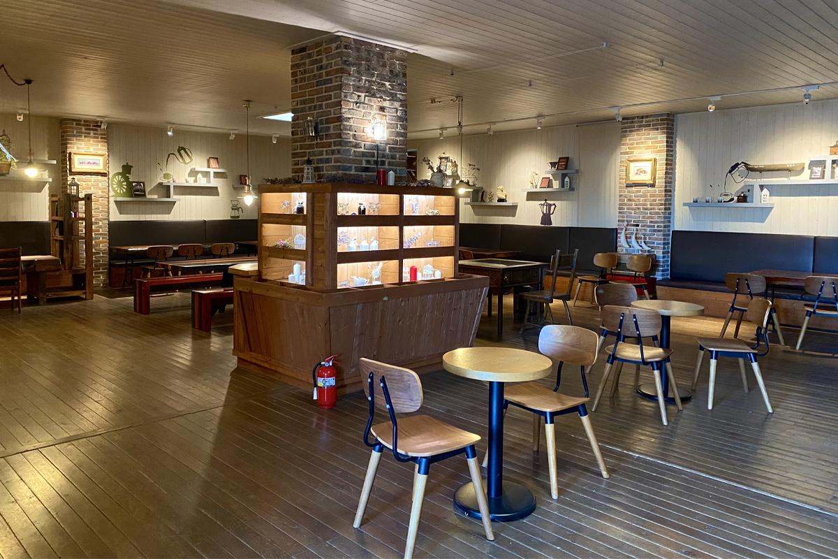 Yeoncheon Tour: Herb Village Coffee Factory seating