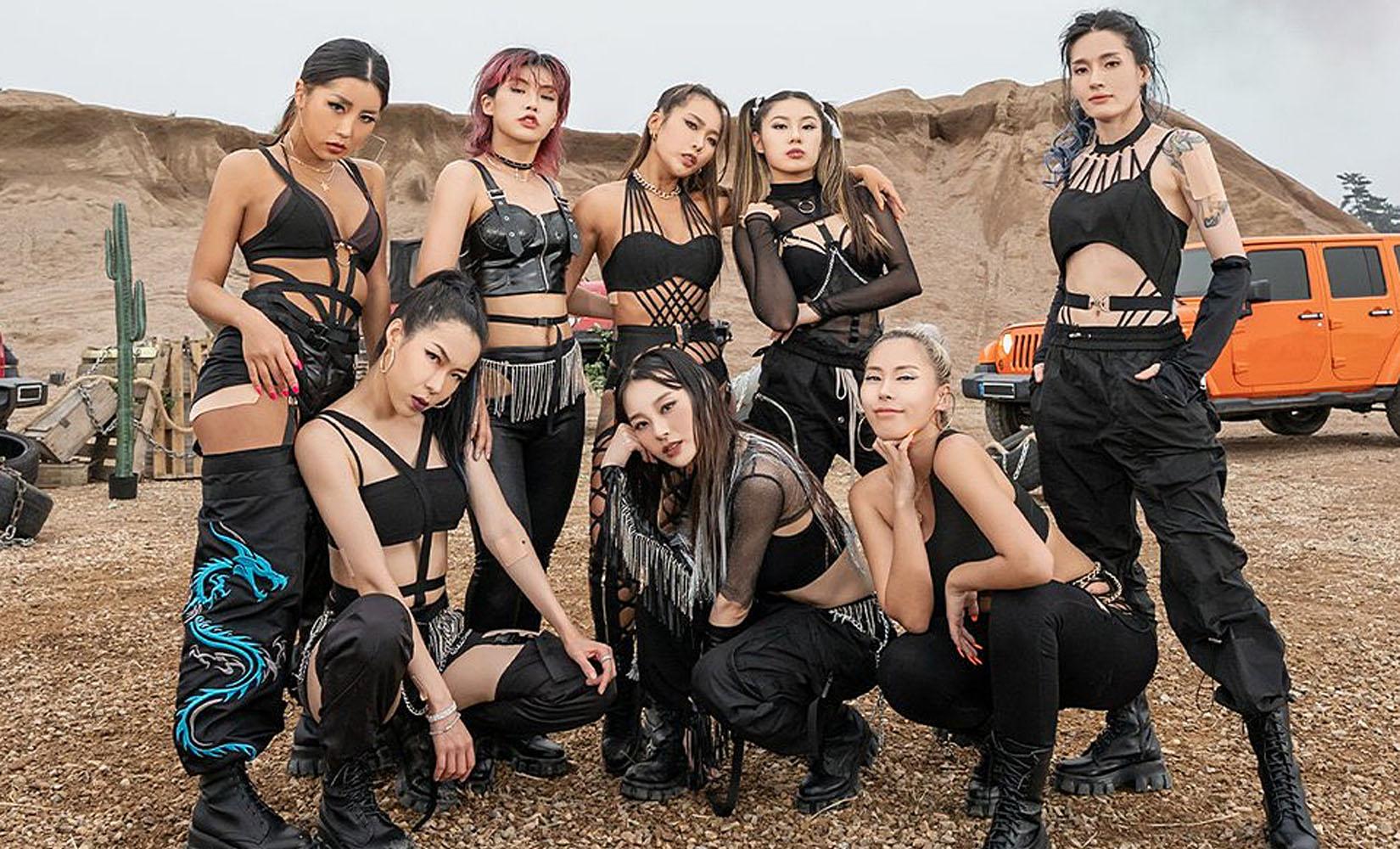 《街頭女戰士》穿搭風格