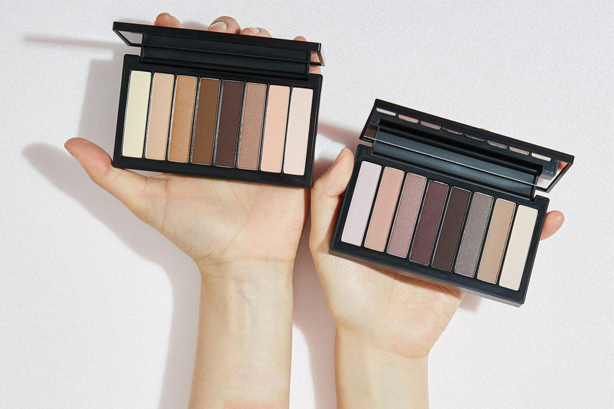 JUNGSAEMMOOL Artist Eyeshadow Palette #Modern and Chic,眼影盤中的第三色,適合創造精緻妝容。