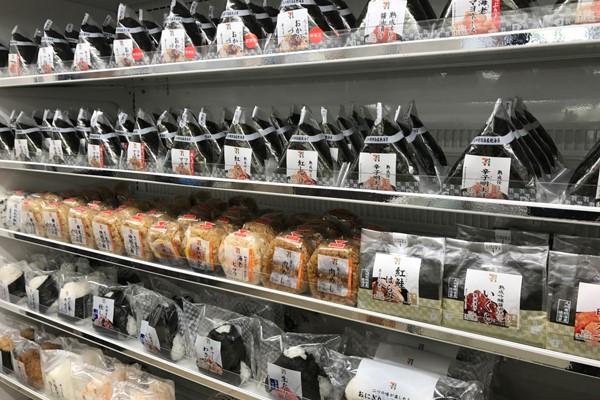 日韓、日韓比較、韓国食べ物、韓国料理、日本料理と韓国料理、トッポッキ、おでん、キンパ、ラーメン、ラミョン、日韓料理の比較、日本式韓国料理、韓国式日本料理