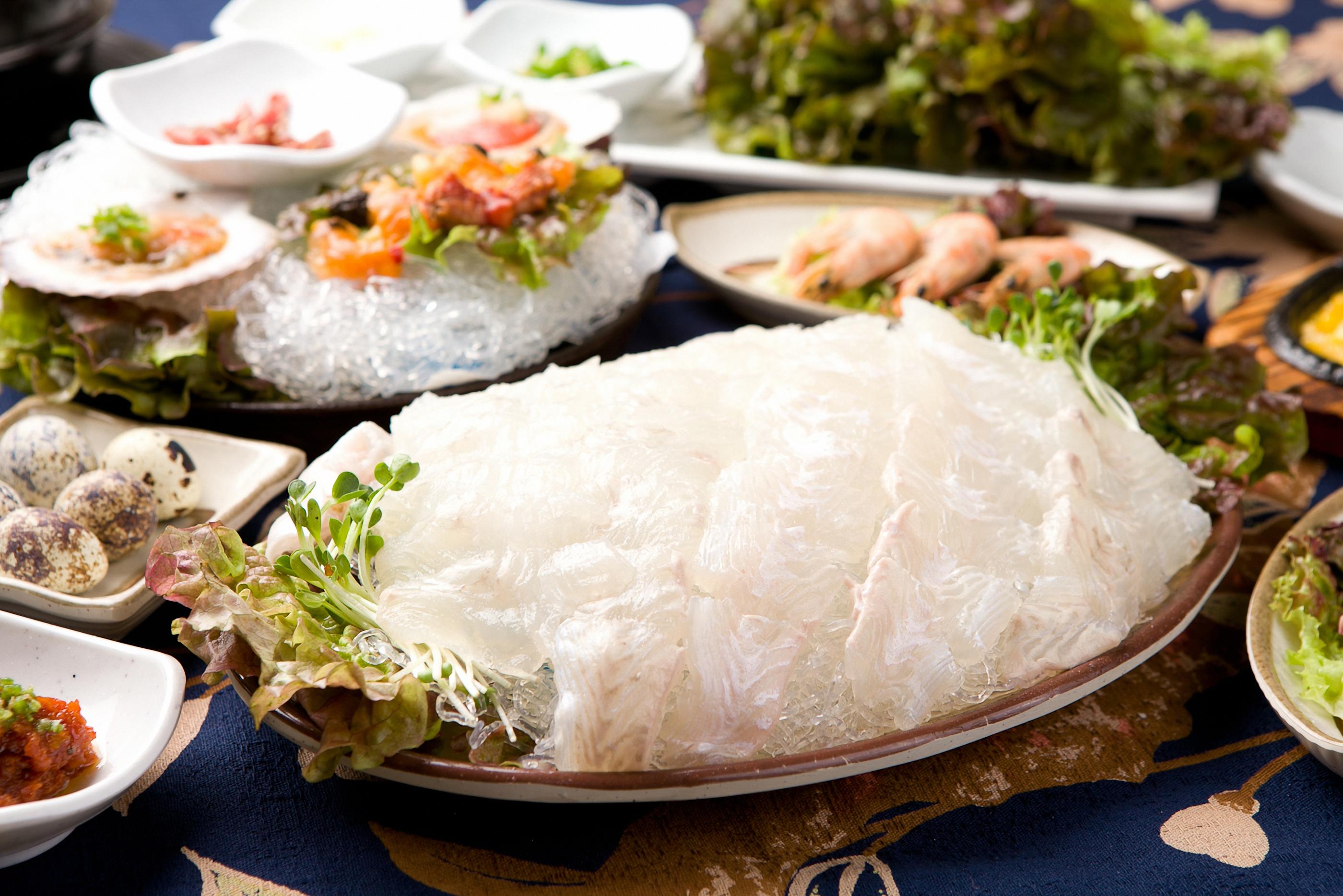 日韓、日韓比較、韓国食べ物、韓国料理、日本料理と韓国料理、トッポッキ、おでん、キンパ、ラーメン、ラミョン、日韓料理の比較、日本式韓国料理、韓国式日本料理