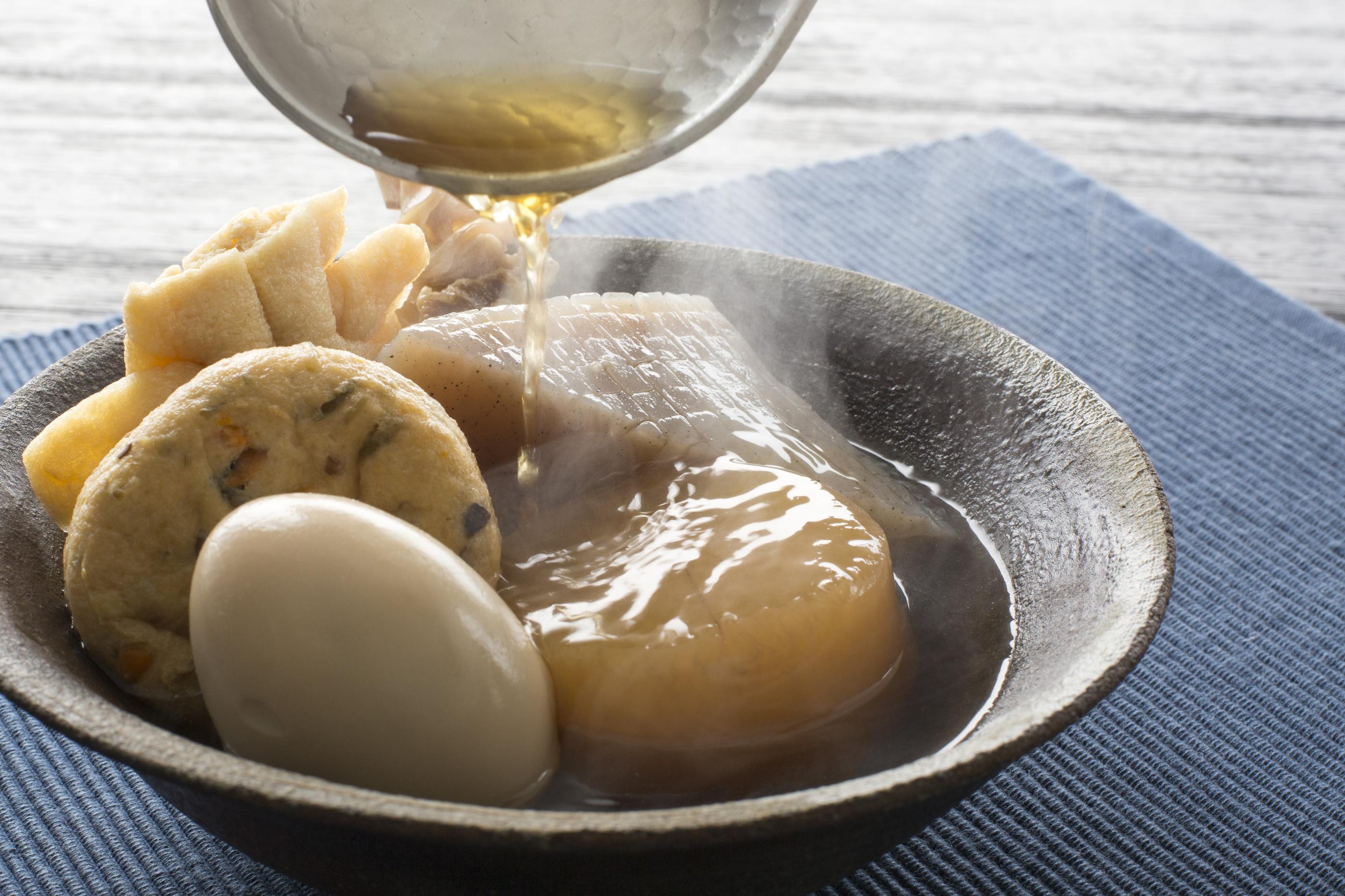 日韓、日韓比較、韓国食べ物、韓国料理、日本料理と韓国料理、トッポッキ、おでん、キンパ、ラーメン、ラミョン、日韓料理の比較、日本式韓国料理、韓国式日本料理