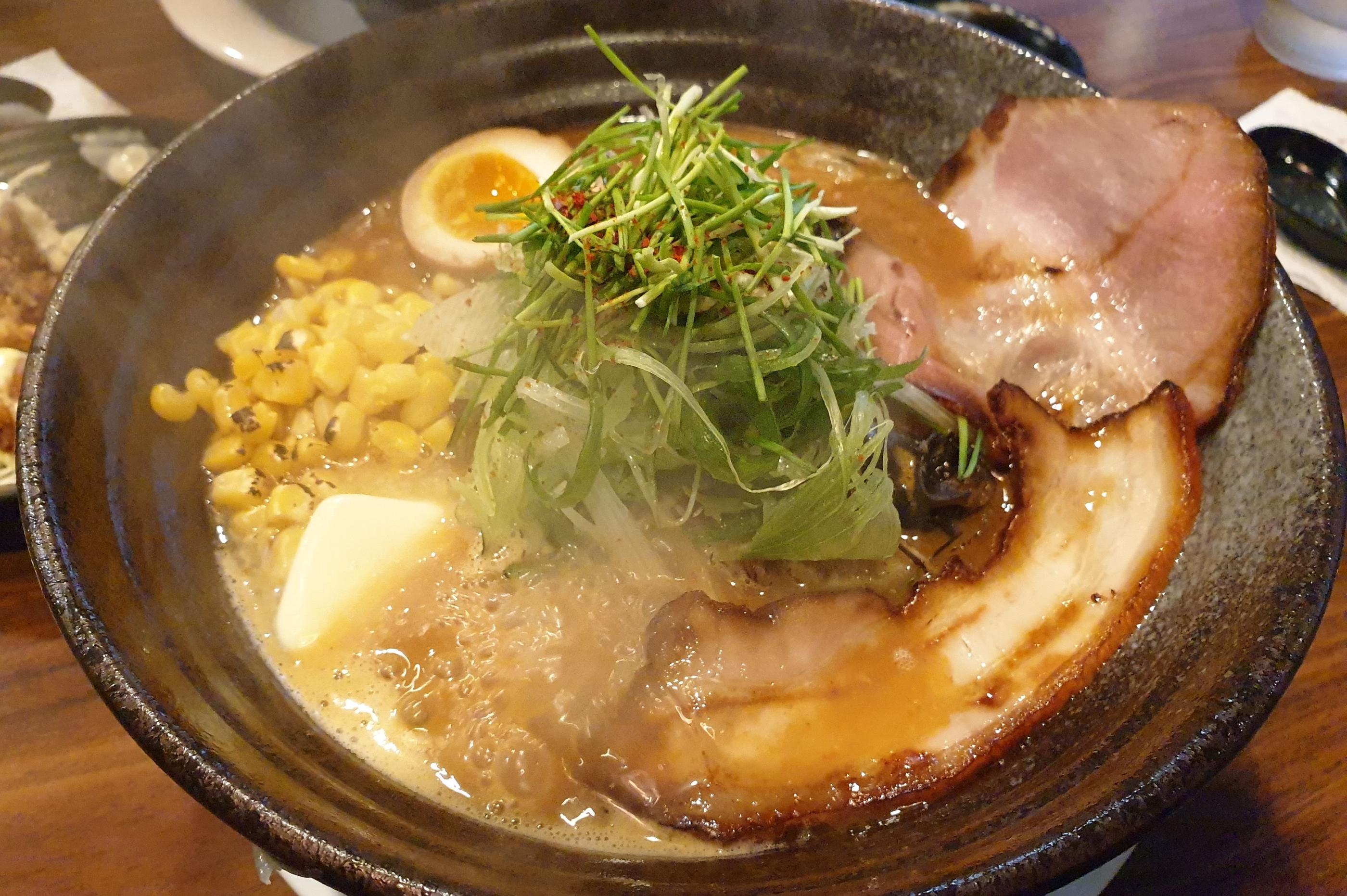 日韓、日韓比較、韓国食べ物、韓国料理、日本料理と韓国料理、トッポッキ、おでん、キンパ、ラーメン、ラミョン、日韓料理の比較、日本式韓国料理、韓国式日本料理