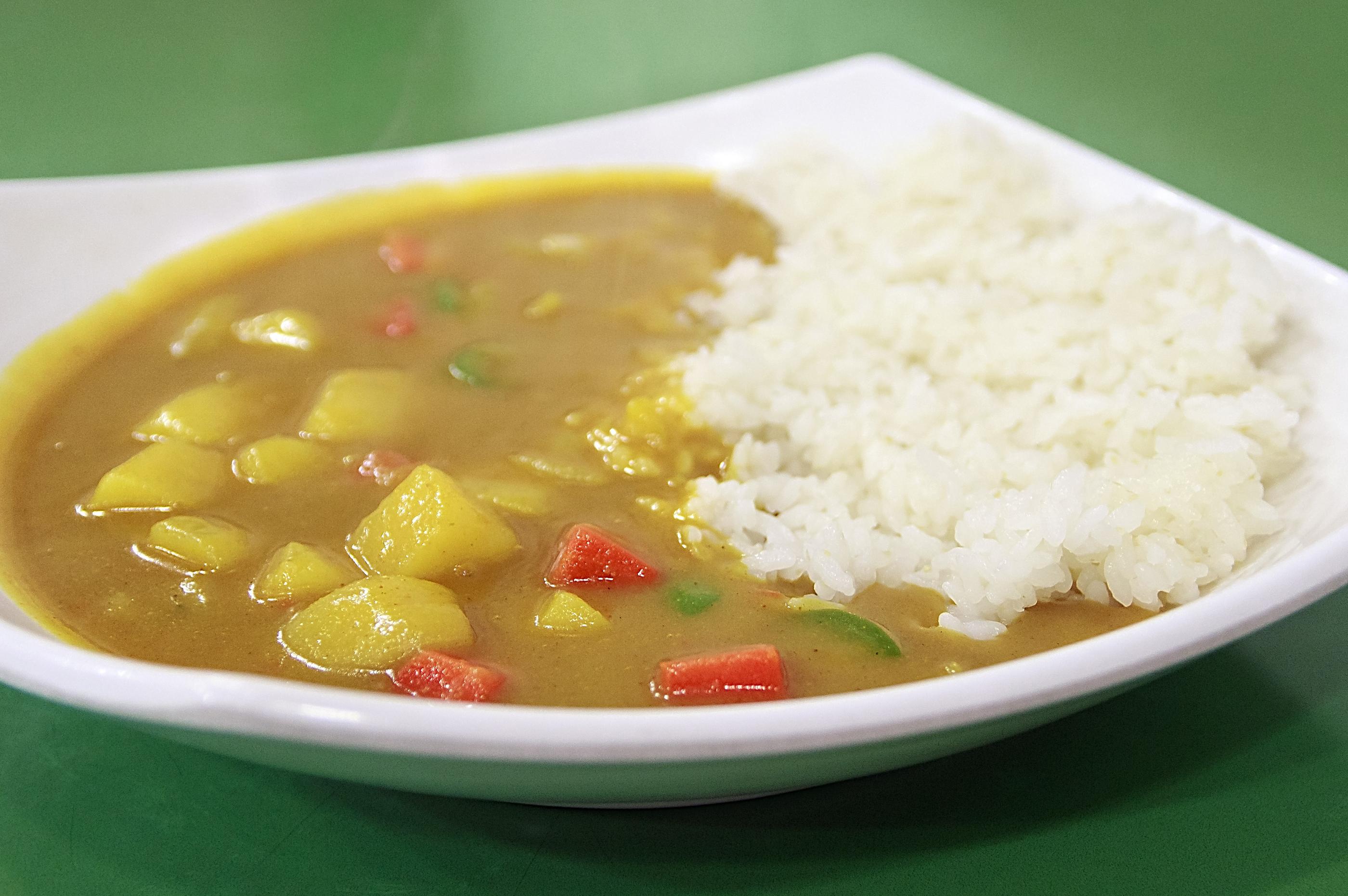 日韓、日韓比較、韓国食べ物、韓国料理、日本料理と韓国料理、トッポッキ、おでん、キンパ、ラーメン、ラミョン、日韓料理の比較、日本式韓国料理、韓国式日本料理