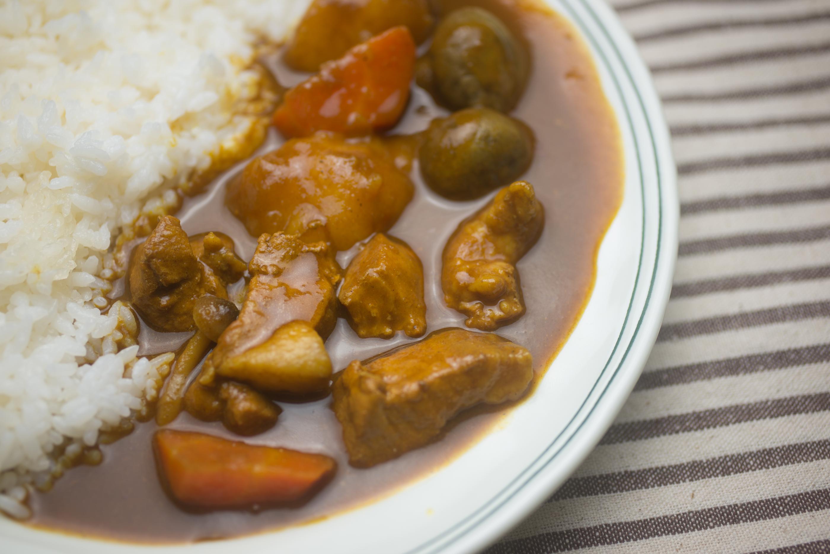 日韓、日韓比較、韓国食べ物、韓国料理、日本料理と韓国料理、トッポッキ、おでん、キンパ、ラーメン、ラミョン、日韓料理の比較、日本式韓国料理、韓国式日本料理