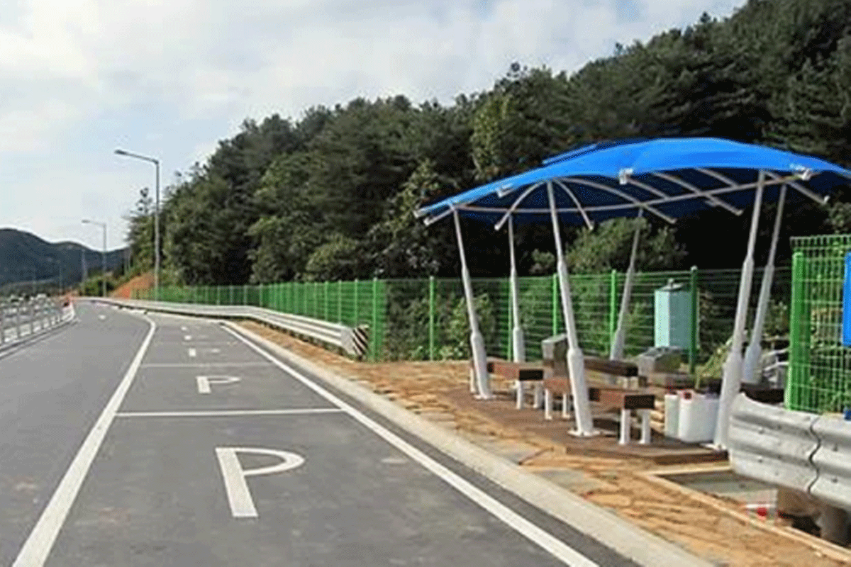 trạm ngủ giữa đường ở hàn