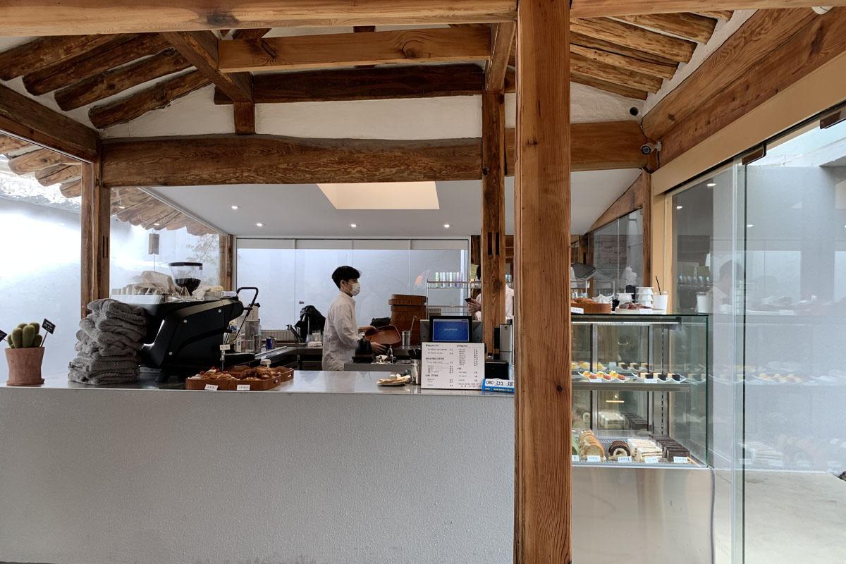 韓国、韓国旅行、韓国観光、ソウル、ソウル旅行、弘大、ホンデ、弘大カフェ、ホンデカフェ