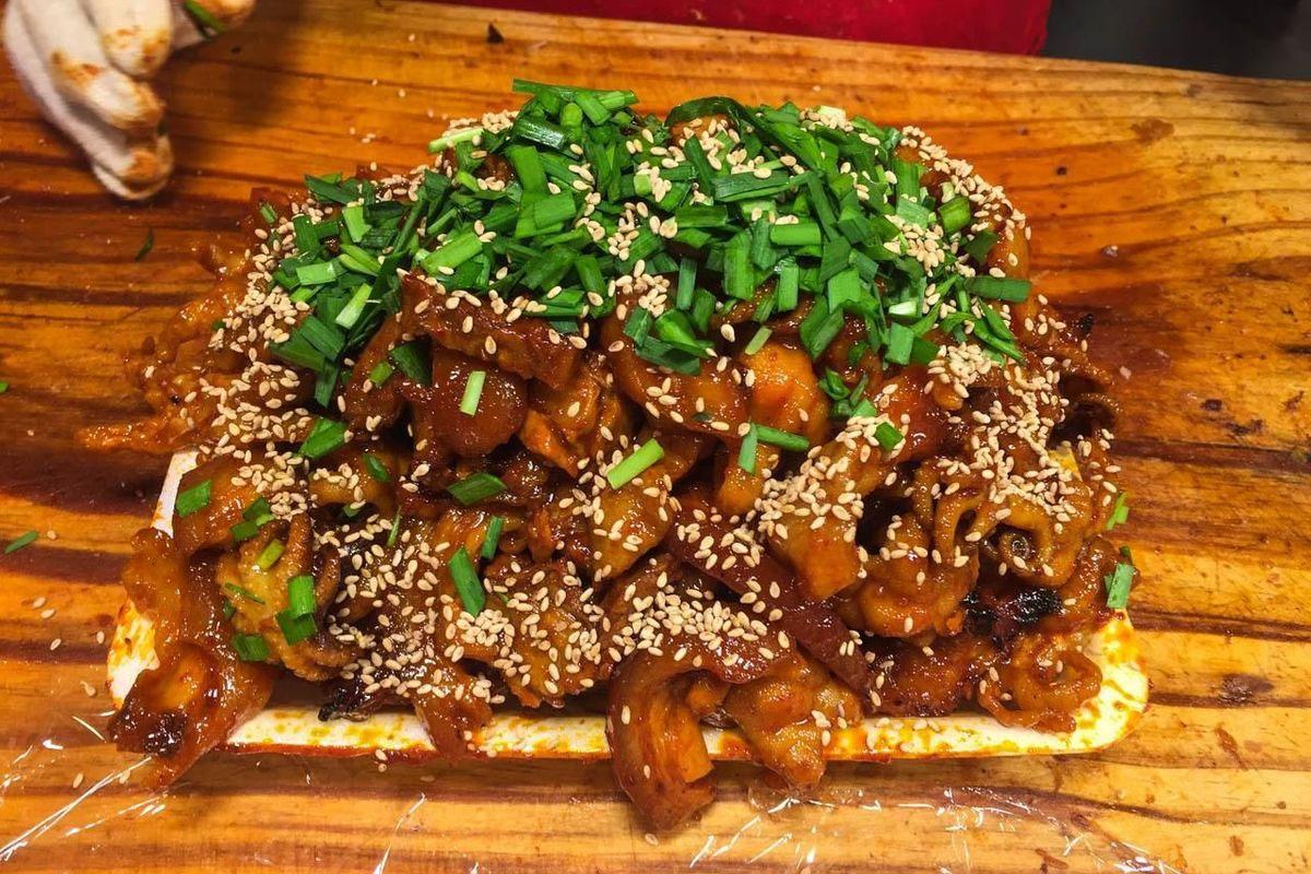 東大門美食 昌信洞辣味豬腳