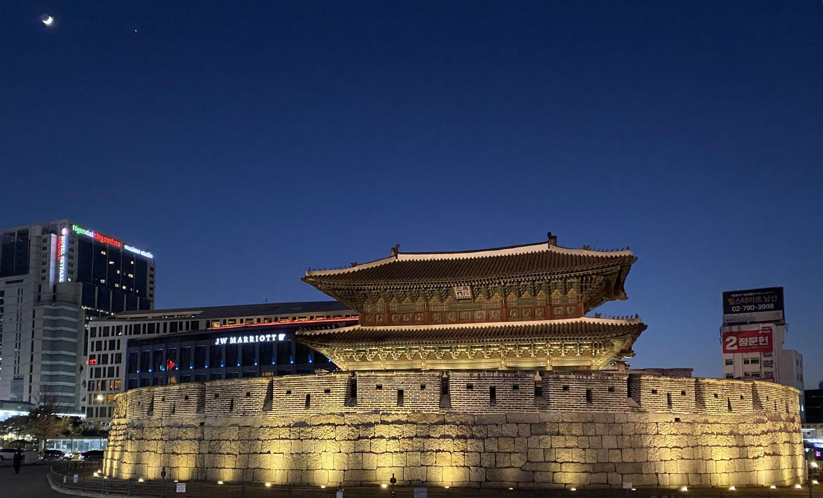 Tổng hợp các trải nghiệm không thể bỏ qua ở Dongdaemun, Seoul