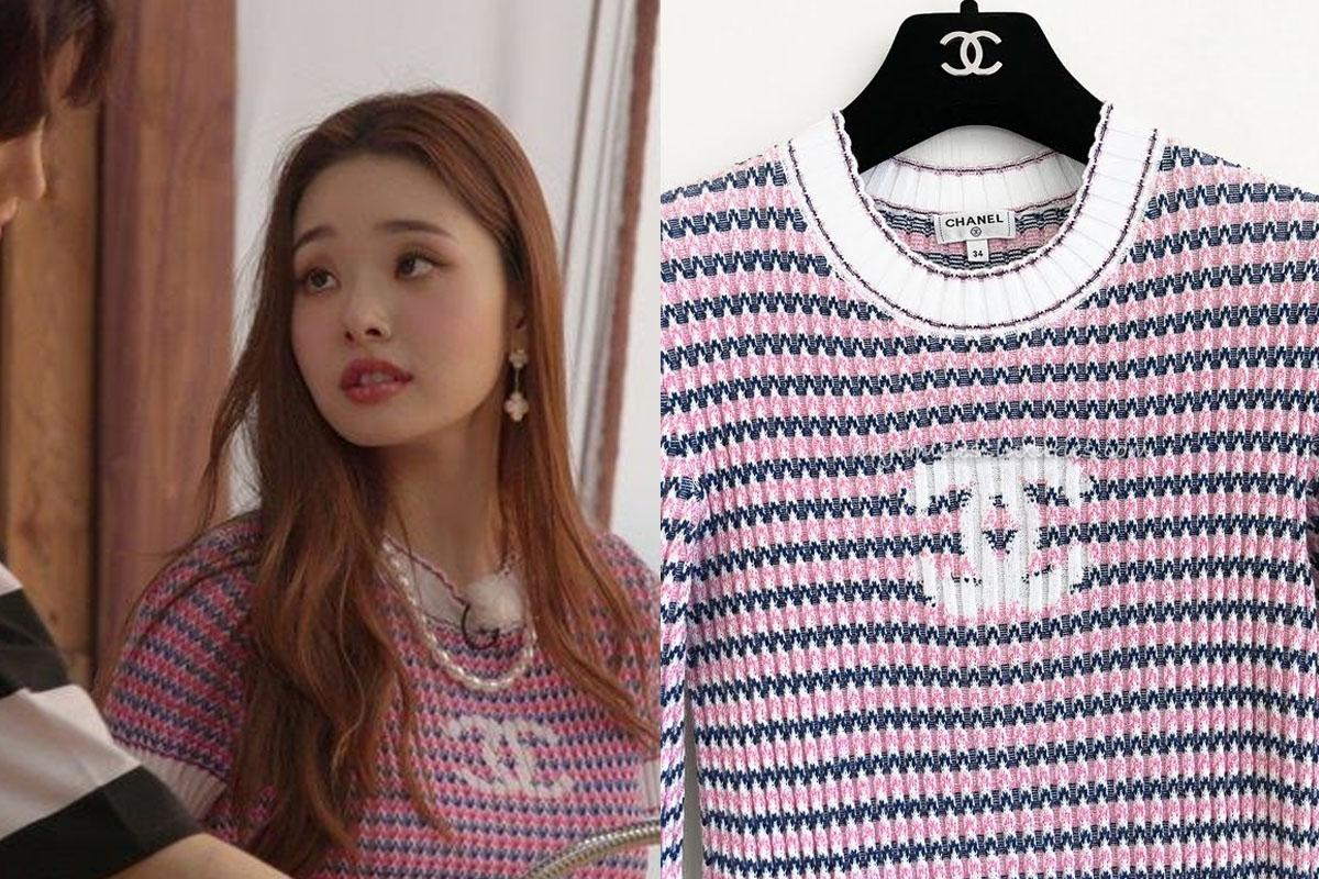 ซงจีอาสวมเสื้อกันหนาวลายขวางสีชมพูและน้ำเงินพร้อมโลโก้ Chanel เมื่อเปรียบเทียบกับเสื้อกันหนาว Chanel จริง ๆ ที่ตระแขวนอยู่บนไม้แขวนเสื้อ