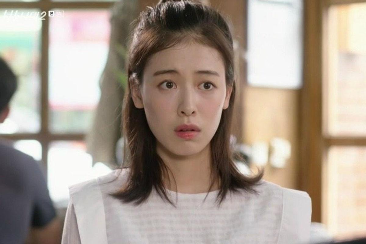 缺乏自信對他人評判非常在意，期望能逐漸增強自信心，更加愛自己。