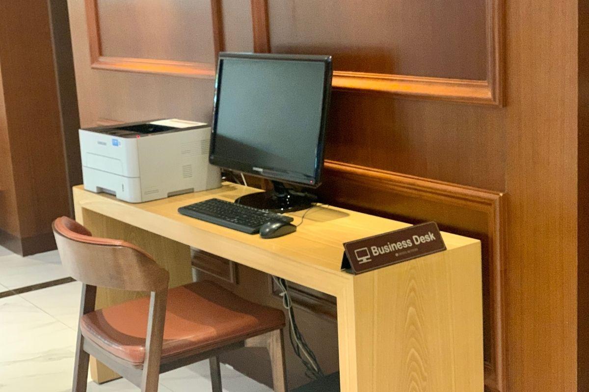 business desk ở khách sạn Hotel Skypark Kingstown Dongdaemun