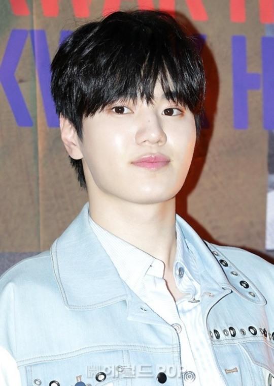 イ・ソンジョンがWoollimエンターテインメントと過ごした13年間に感謝の手紙を公開。INFINITEメンバーとしての今後の活動に期待が高まる。