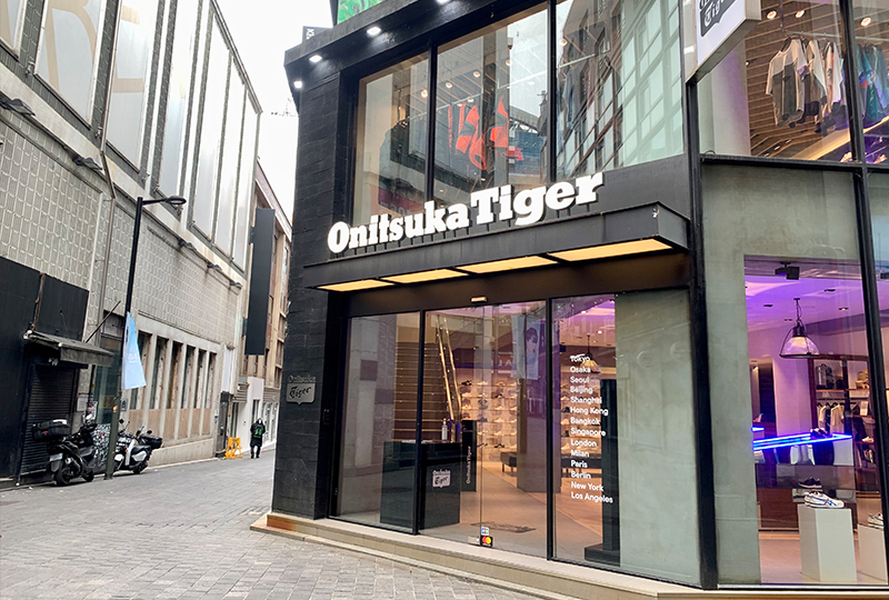 Onitsuka Tiger myeongdong