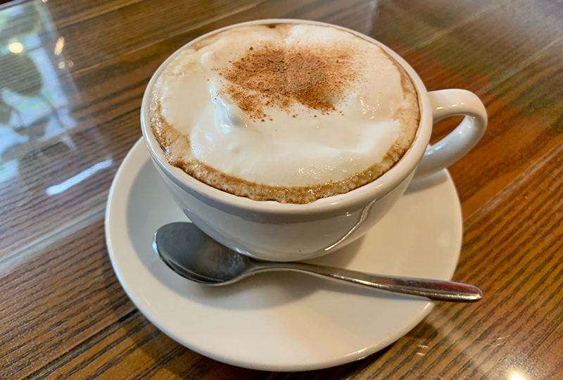 cà phê vienna ở Cafe Coin chi nhánh số 1, Myeongdong