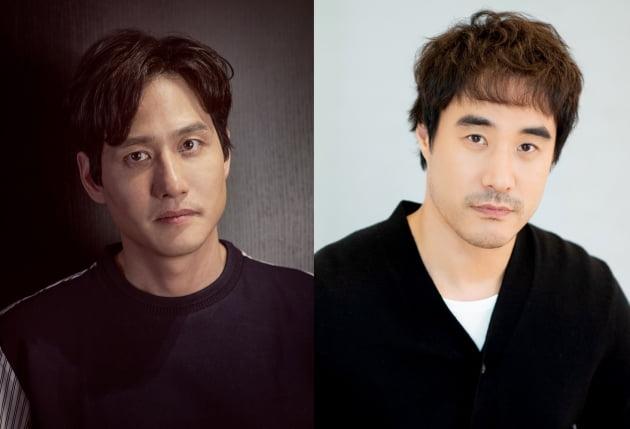 パク·ヘジュンとペ·ソンウが一緒に写っている画像。「マネーゲーム」の俳優陣として、それぞれの持ち味を生かしたスタイルで撮影が行われている。黒いトップスの組み合わせが、テーマの緊張感を際立たせている。