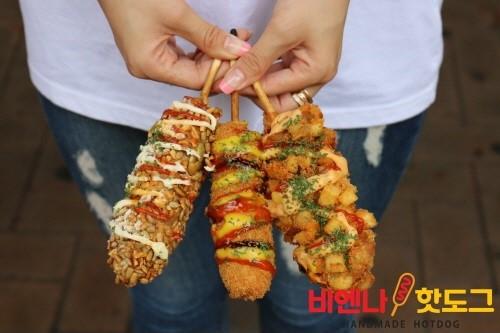 韓国屋台おやつ、韓国屋台、韓国カフェ、韓国流行、韓国流行おやつ、韓国キルコリウムシク、台湾カステラ、韓国、香港ワッフル、バブルティー、黒糖タピオカ、ハチの巣アイスクリーム、杖アイスクリーム、韓国チュロス、パラサイト、韓国映画、クァベギ、韓国ドーナツ、韓国パン、韓国ハッドグ、チーズハッドグ、韓国チーズハッドグ